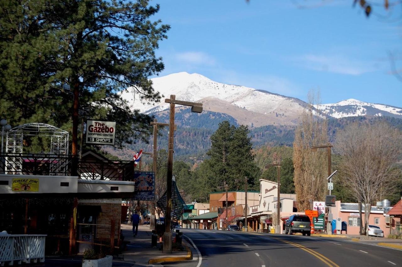 Perfect Cabin, 2 Bedrooms, Fireplace, Midtown, Sleeps 5 Ruidoso Eksteriør billede