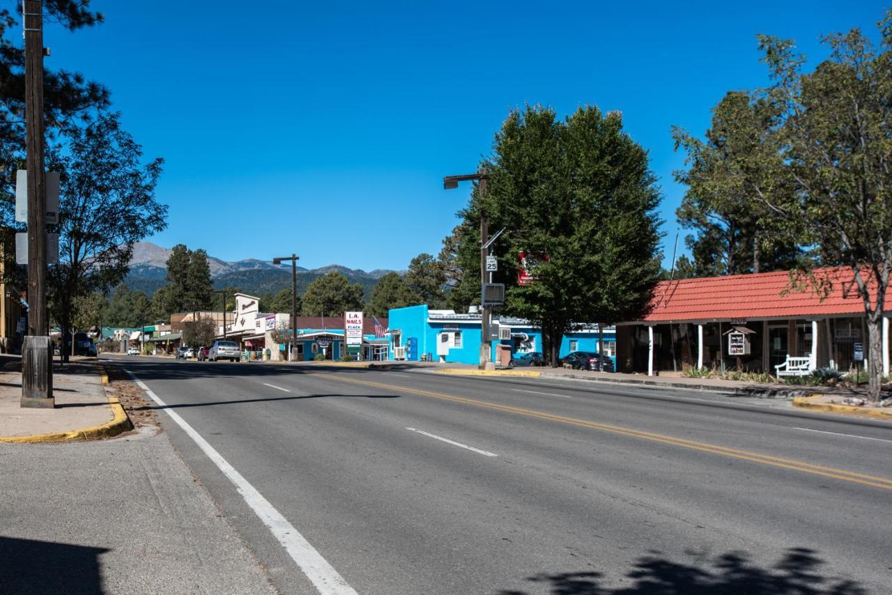 Perfect Cabin, 2 Bedrooms, Fireplace, Midtown, Sleeps 5 Ruidoso Eksteriør billede